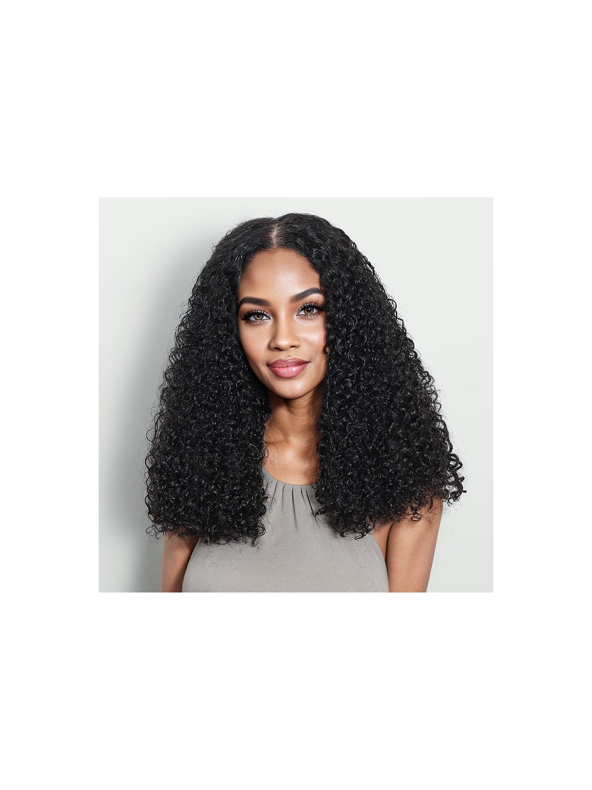 Perruque bouclée volumineuse