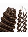 Texture Deep Wave, coloris châtain clair N°4, avec ondulation définie et finition naturelle en cheveux humains.